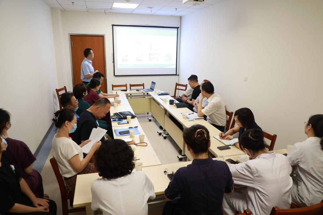 【下基層 察民情 解民憂 暖民心】堅定目標不放松 輕裝上陣謀發(fā)展——院長科室行走進中西醫(yī)結(jié)合肝病科